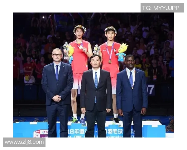 羽毛球巨献揭秘南京羽毛球队的技术与训练秘诀探讨